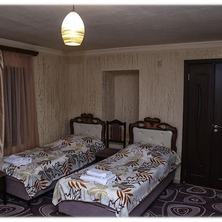 Lucy B&B Goris Exterior foto